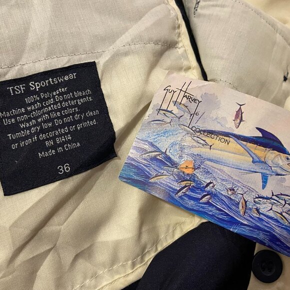 TSF Sportswear Men's Navy Pleated Guy Harvey Shorts - Size 36 - NWT - Picture 3 of 5